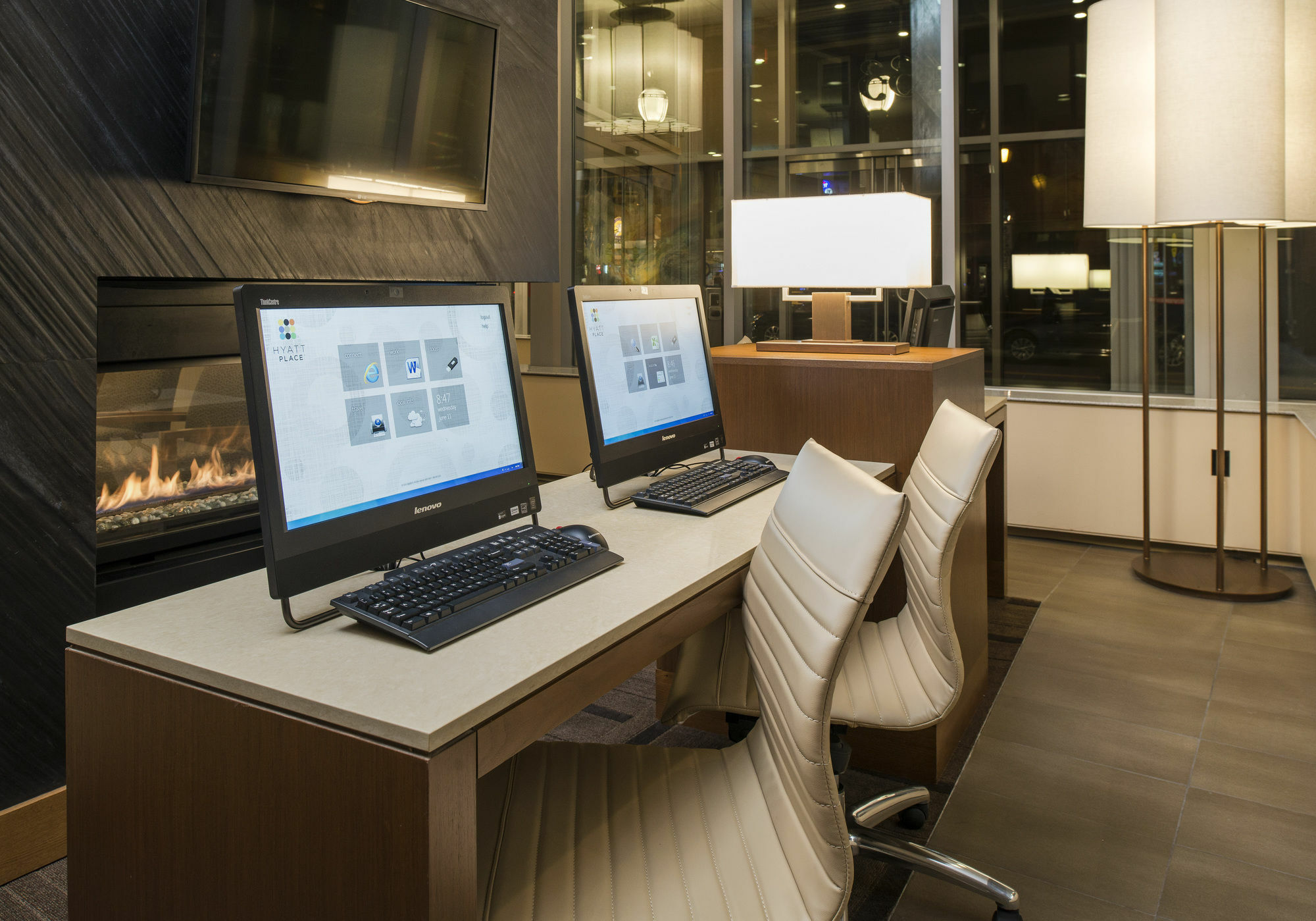 Hyatt Place Portland Downtown - Old Port Square Екстер'єр фото